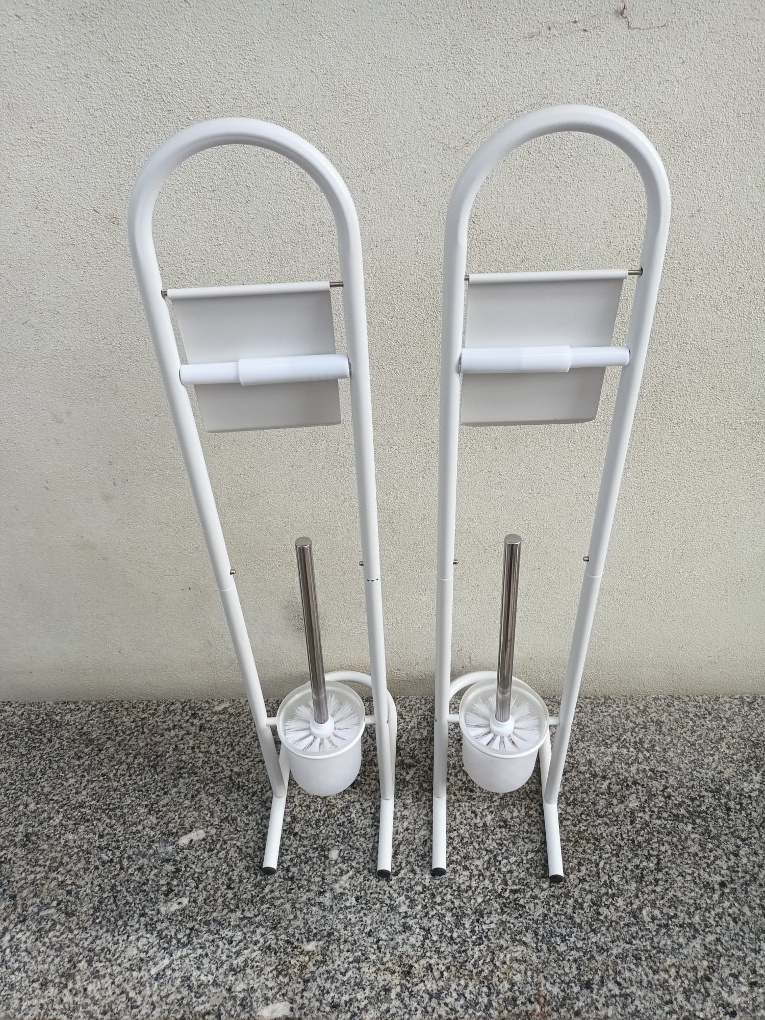 Suporte de papel higiénico e piaçab Wc