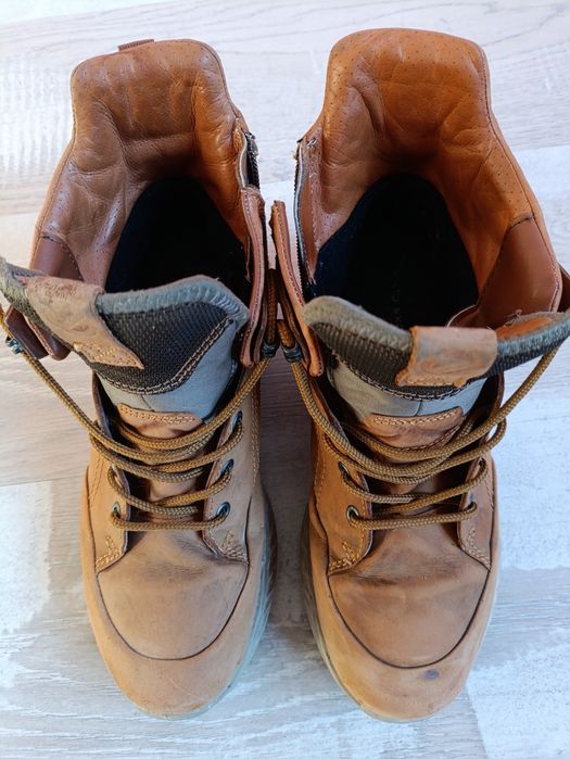 Ботинки ecco 38р. трековые gore Tex