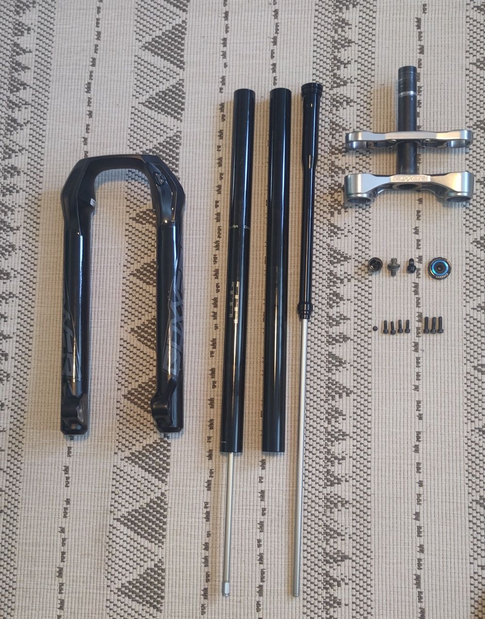 Rock shox boxxer select RC 27.5
