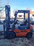 Empilhador a gás HELLI 1.8ton. impecável