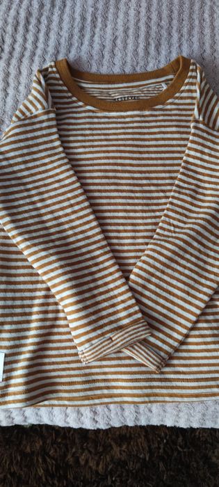 Sprzedam bluzkę chłopięcą