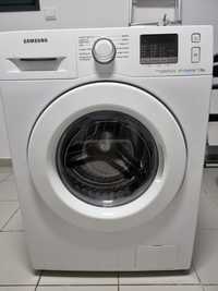 Máquina de lavar Samsung WF70F5E0W2W