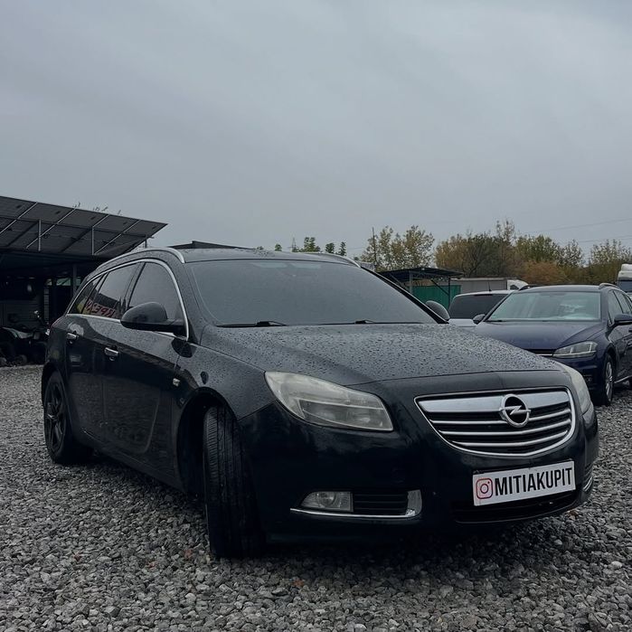 Opel Insignia 2009 2.0 Дизель Автомат