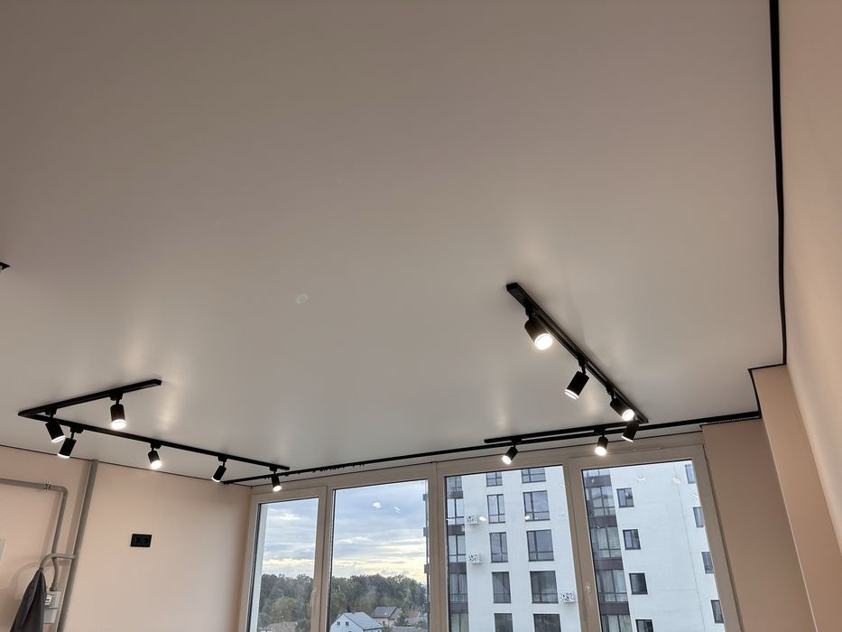 Натяжні стелі Яворів та інші райони