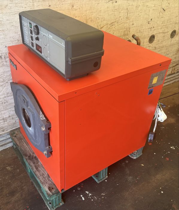 Kocioł, piec olejowy Unical RE 24 moc 24,5KW pasuje do Bairan Stw120-P