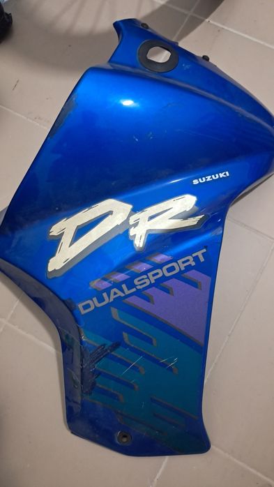 Plástico carenagem DR 650 RSE