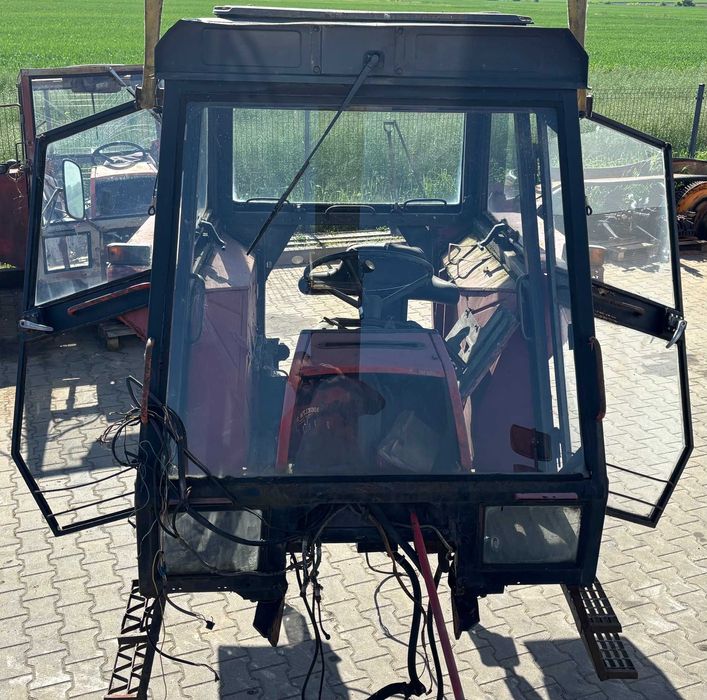 Kabina nowego typu | URSUS/ZETOR | 912, 914, 1014, 1224, 1614, itp.