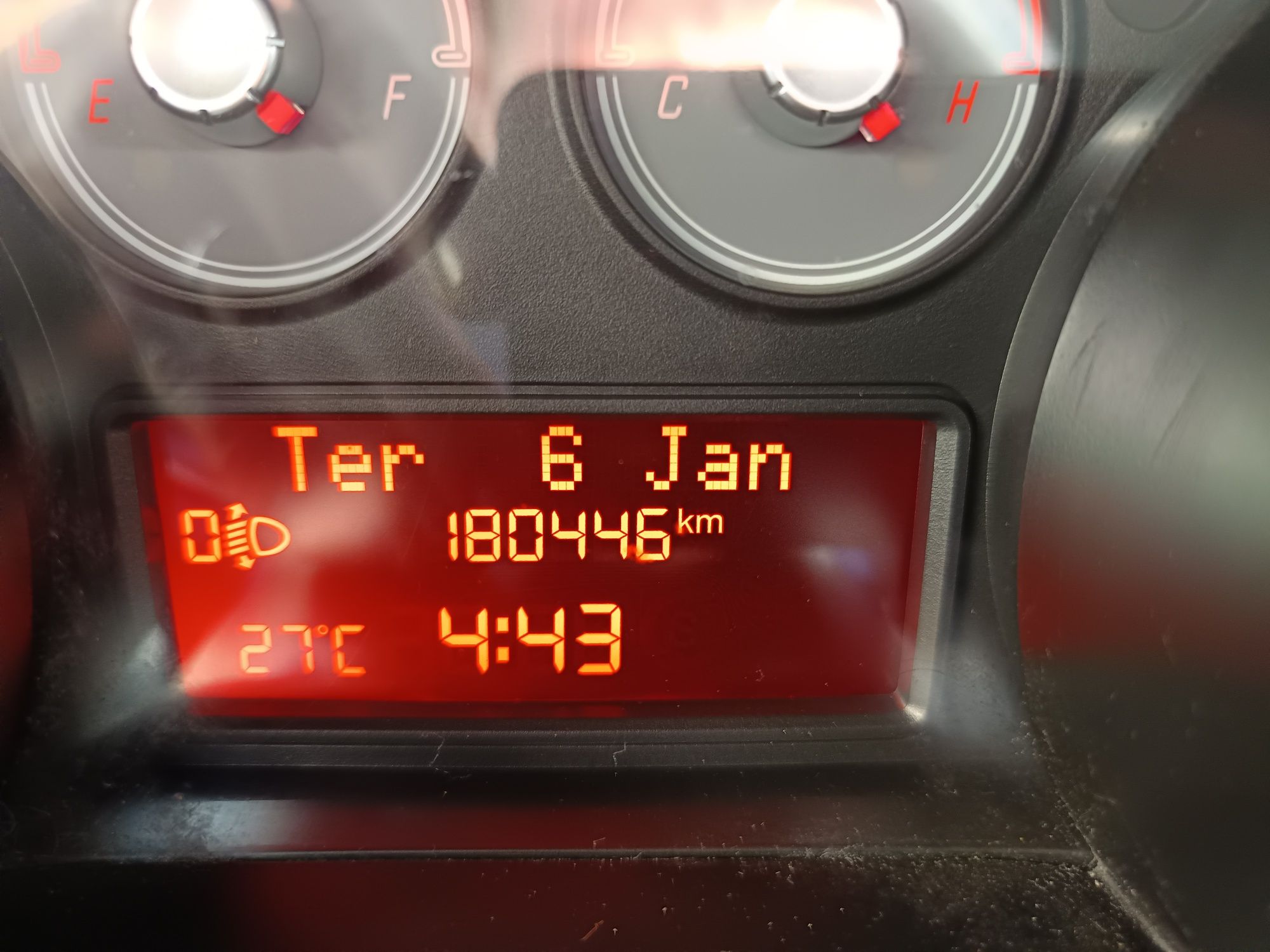 Fiat Punto (Young) 1.2L Nacional