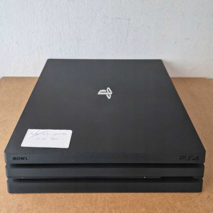 Play Station 4 PRO | Nie włącza się