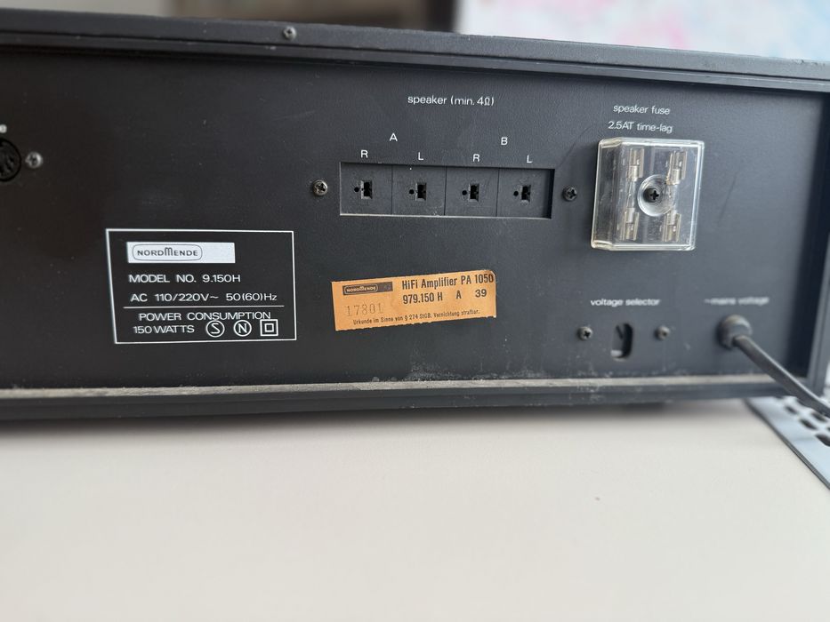 Підстилювач Nordmende PA1050