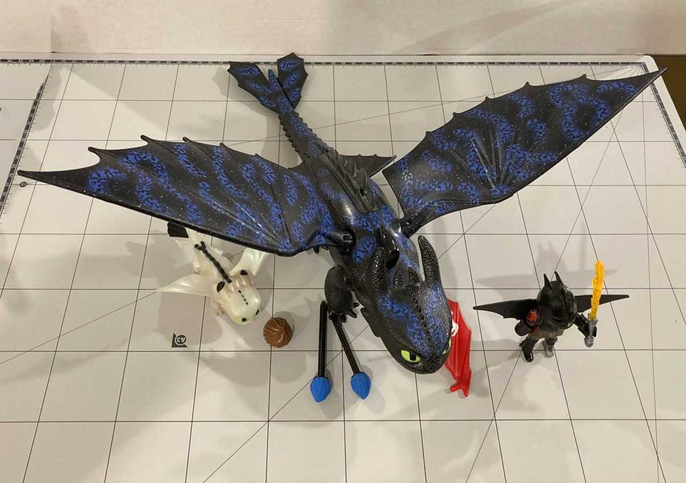 Szczerbatek Czkawka i smok z "Jak wytresować..." z Playmobil 70037