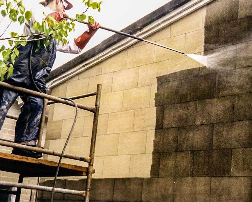 Mycie kostki brukowej, elewacji, dachów, tarasów, hal