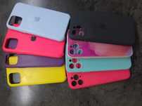 Продаю чехлы на iPhone 11 pro