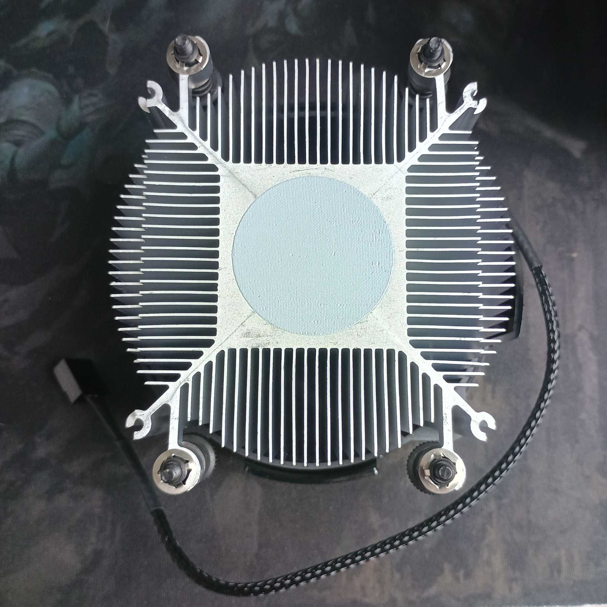 Chłodzenie CPU oryginalne AM4 aktywne
