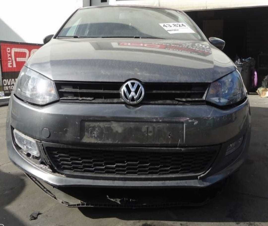 Frente de carro e peças - Volkswagen Polo 1.2 Gasolina 2013