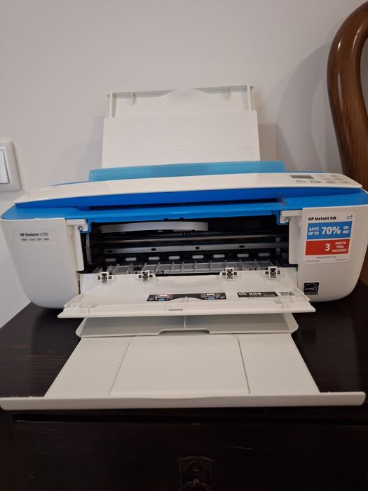 Vendo impressora HP deskjet 3720 (como nova)