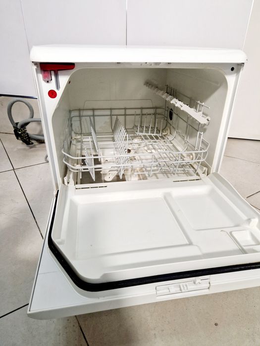 Mini zmywarka Elektrolux