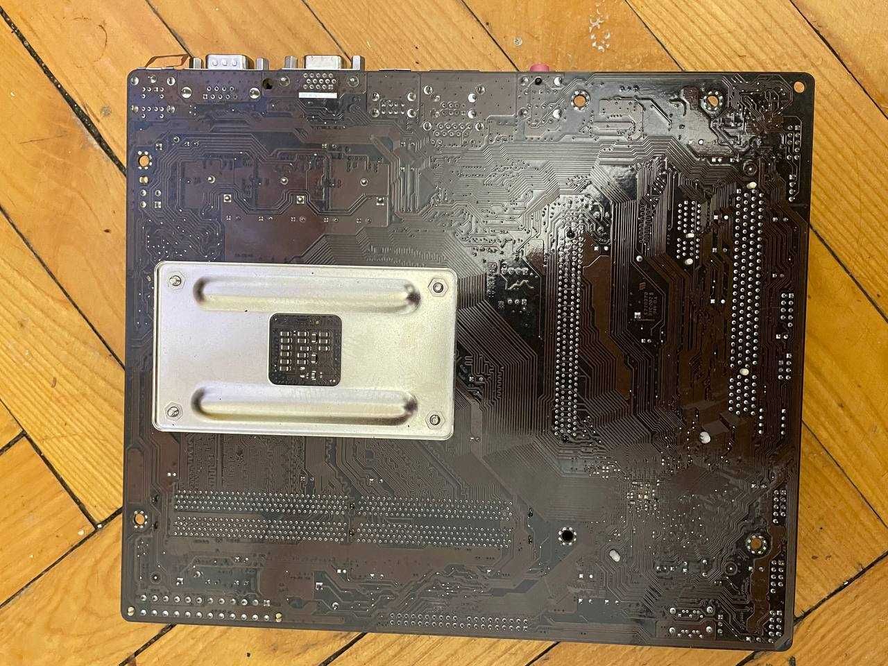 Материнська плата + процесор AMD, з RAM2x8 (робочі)