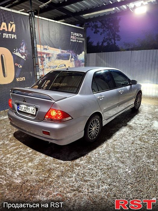 Mitsubishi Lancer