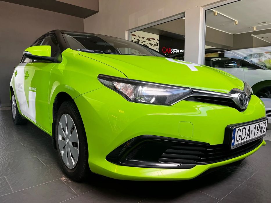 Toyota Auris Toyota Auris VVT - i Active