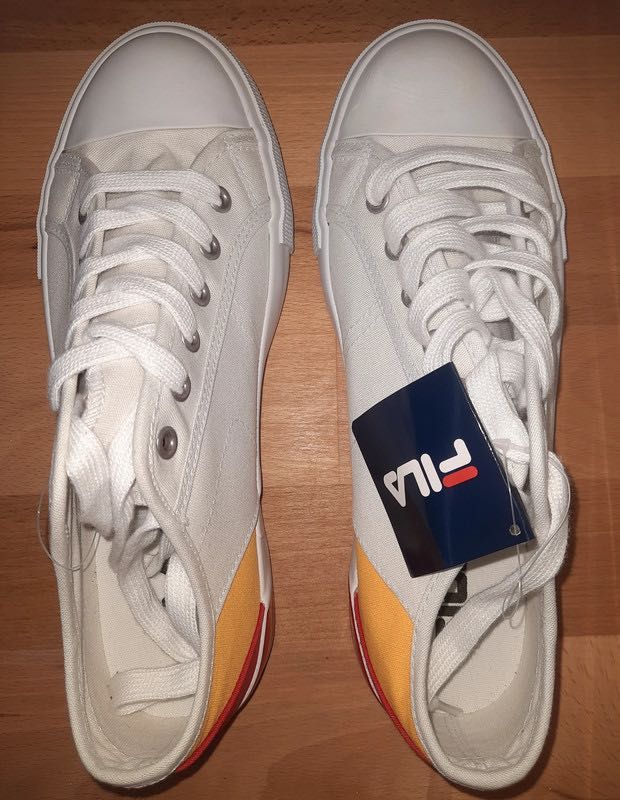 Białe trampki FILA