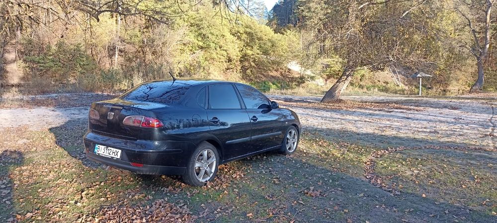 Продам надійне авто Seat Cordoba 2 Sport