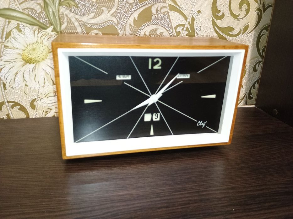 Электромеханические настольные часы "Свет" (Энергия ) № 3