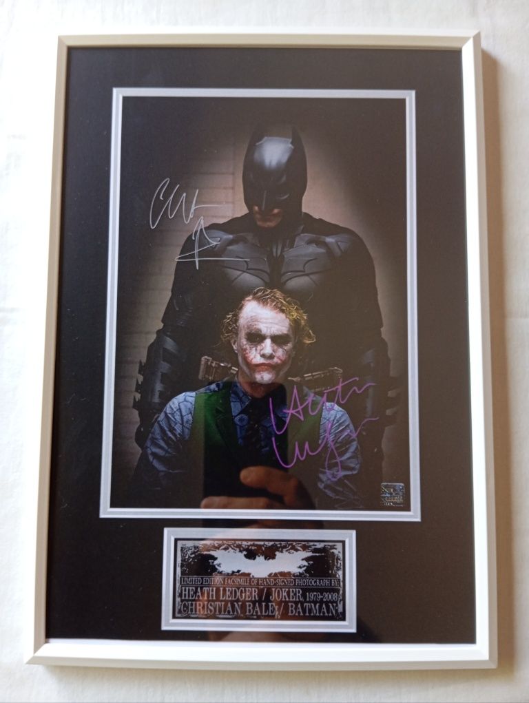 Moldura Filme The Dark Knight - Joker & Batman com Autógrafos (A4)