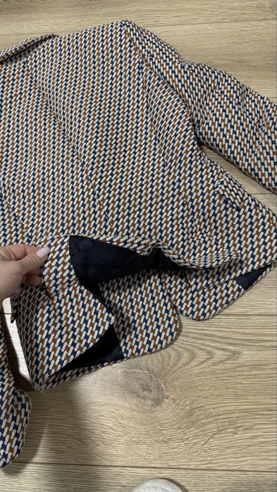 Піджак Zara розмір xs