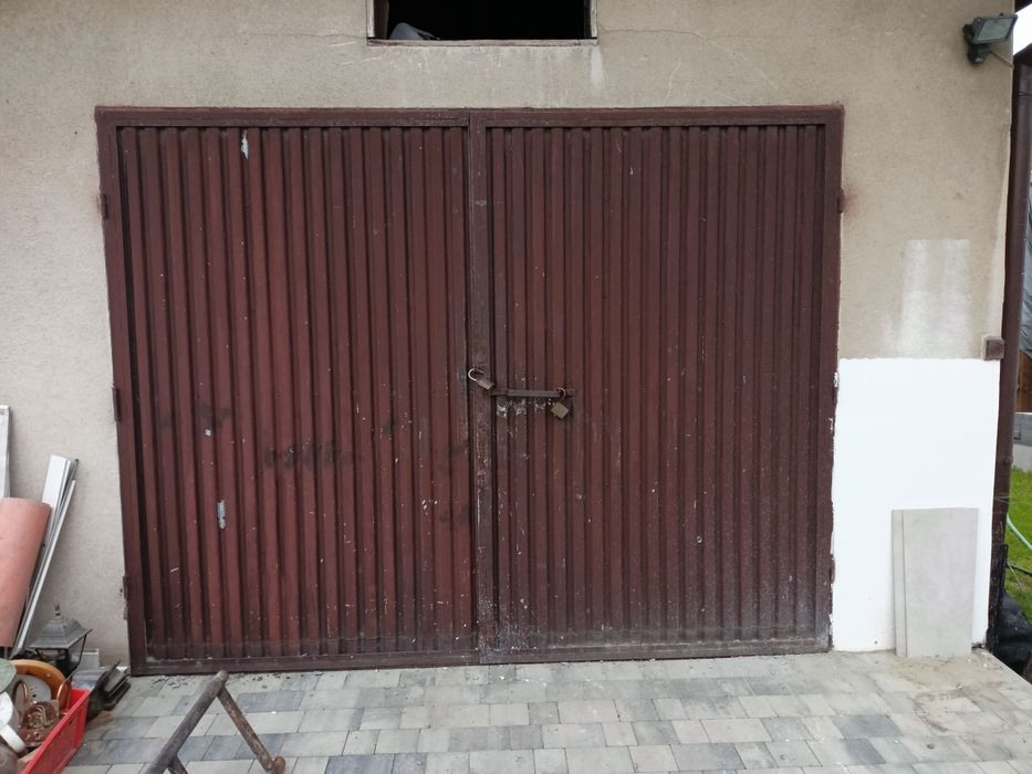 Drzwi dwuskrzydłowe garażowe, brama garażowa