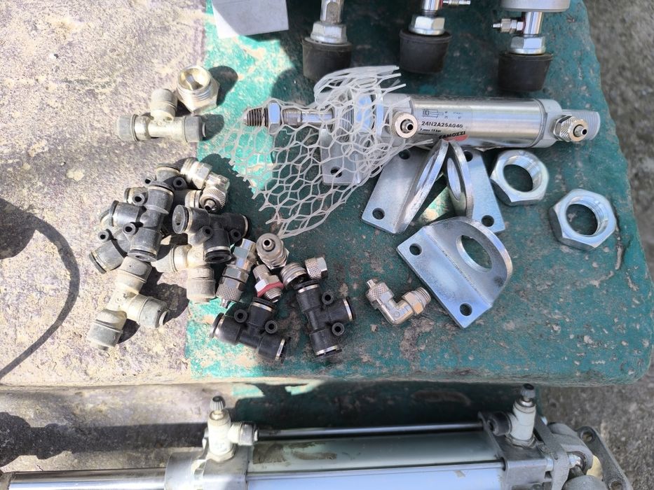 Пєвно циліндри,електро клапана