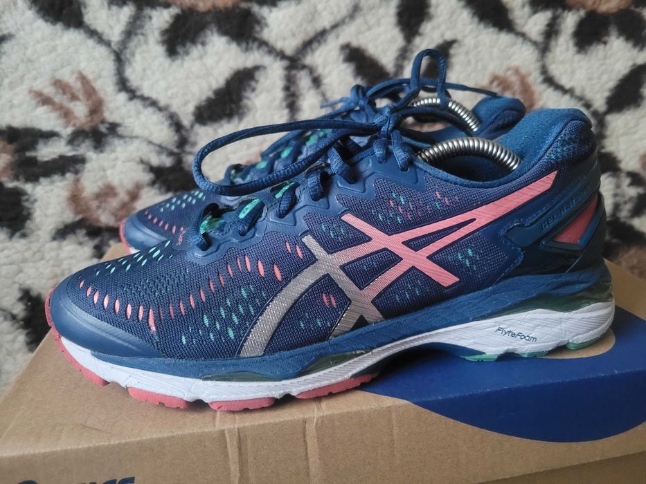Super sportowe buty do beigania Asics Gel kayano 23 r.39,5 wkł.25 cm