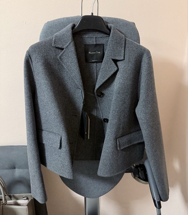 Куртка Massimo Dutti нова