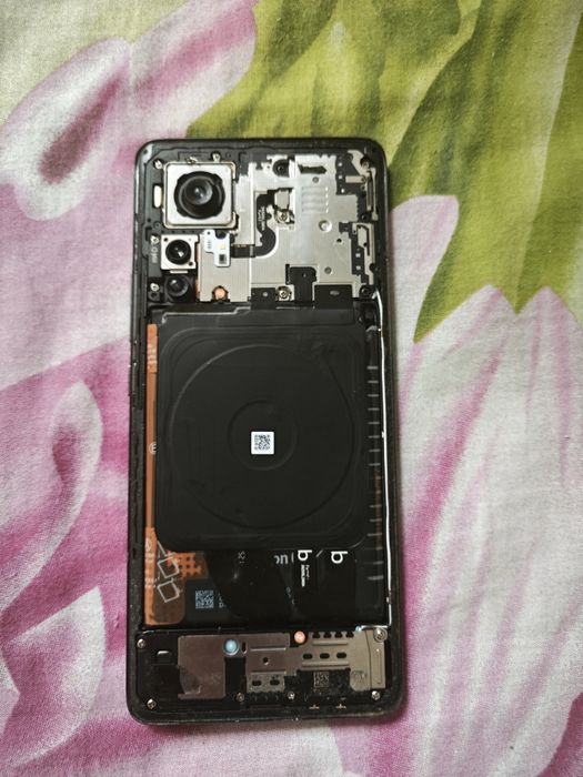 Xiaomi 12 pro на запчастини