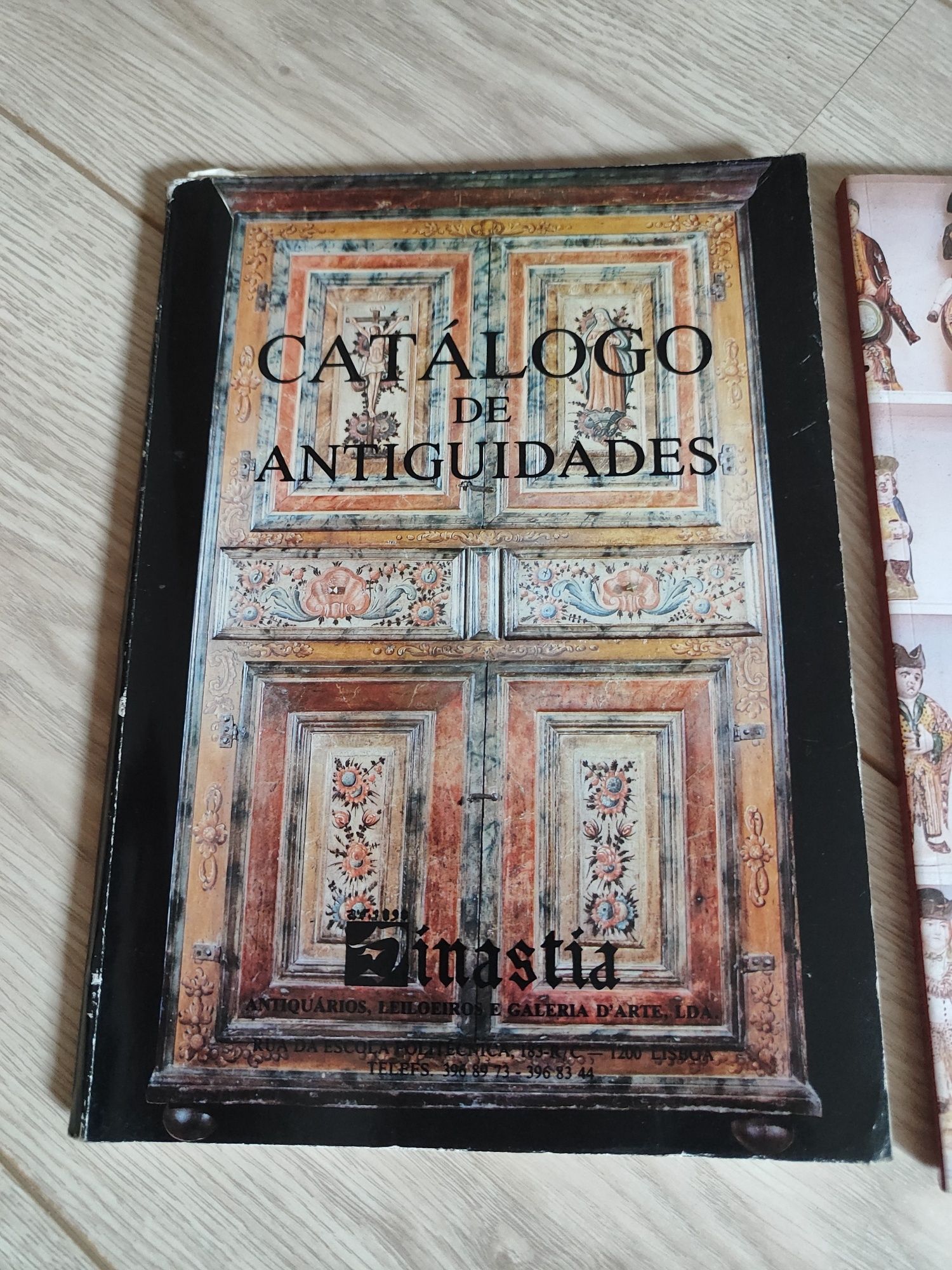 Catálogos de leilões de Antiguidades diversos (jóias, arte islâmica)