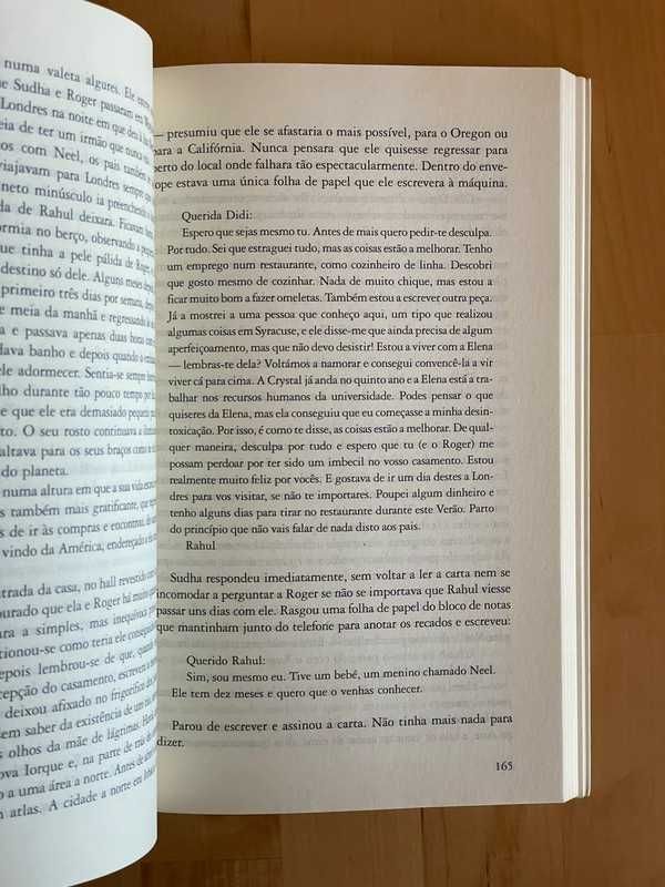 Livro Numa Terra Estranha - Jhumpa Lahiri