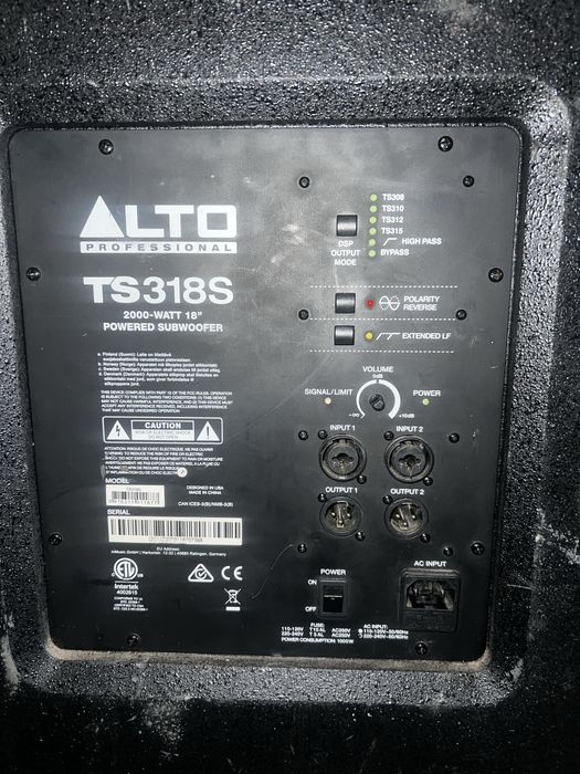 2 Graves ALTO TS 318S 2000W Amplificado