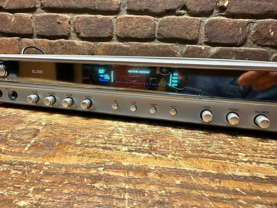 Wzmacniacz SL-2500