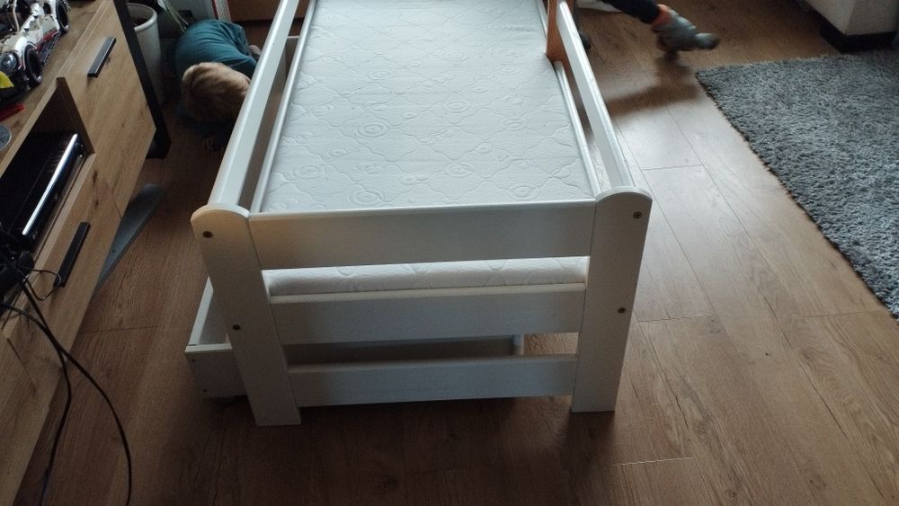 Łóżko dziecięce 70x160