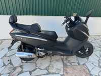 Motociclo Sym Gts 125 (ofereço capacete