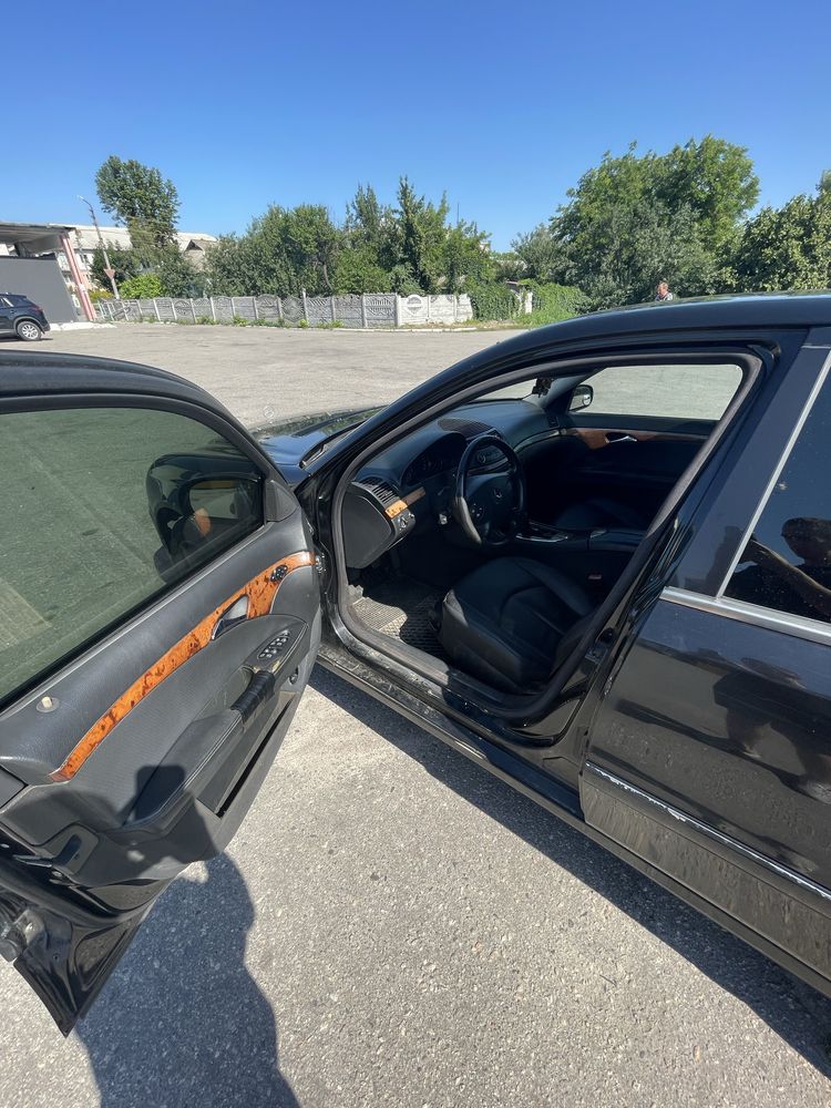 Мерседес w211 2.2cdi МКПП 6ст