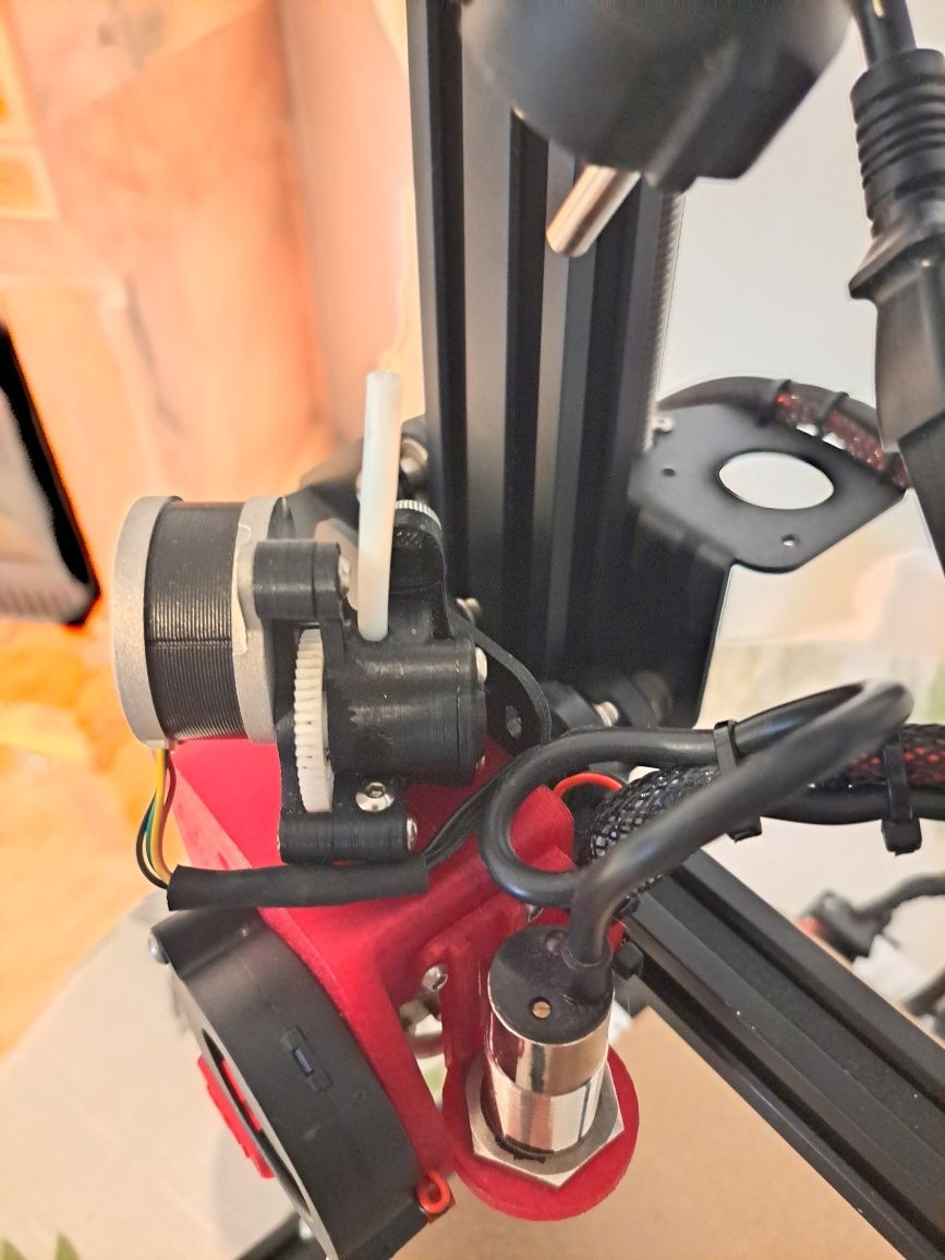 Ender 3 pro muito bem estimada