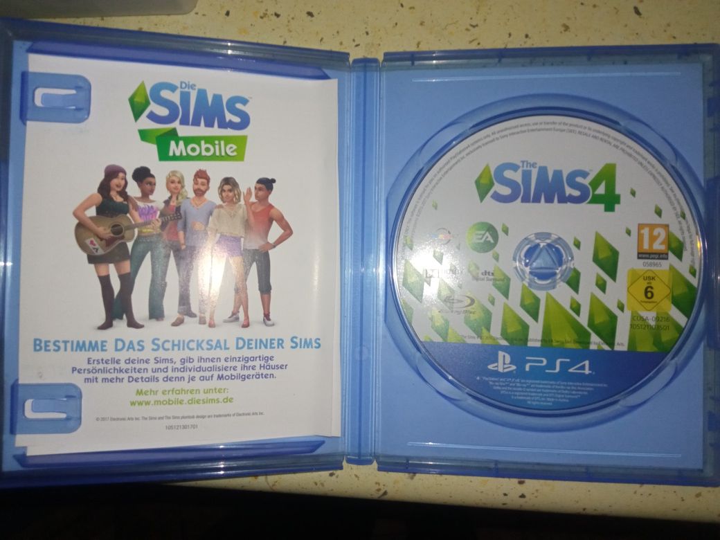 Sims 4 Play Station 4