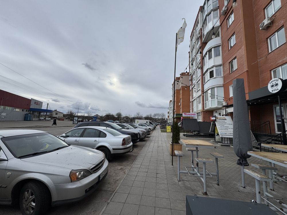 Продаж комерційного приміщення прохідне місце Масани
