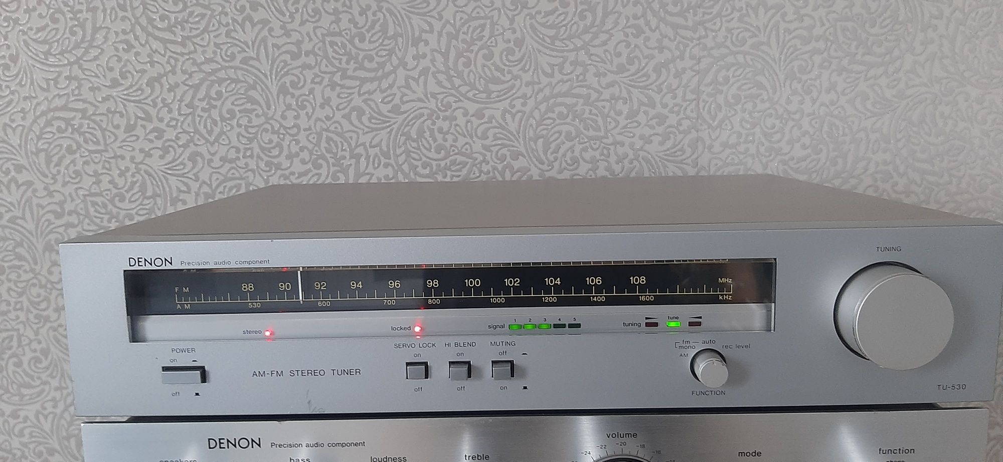 Denon Tuner Stereo TU-530 TU530