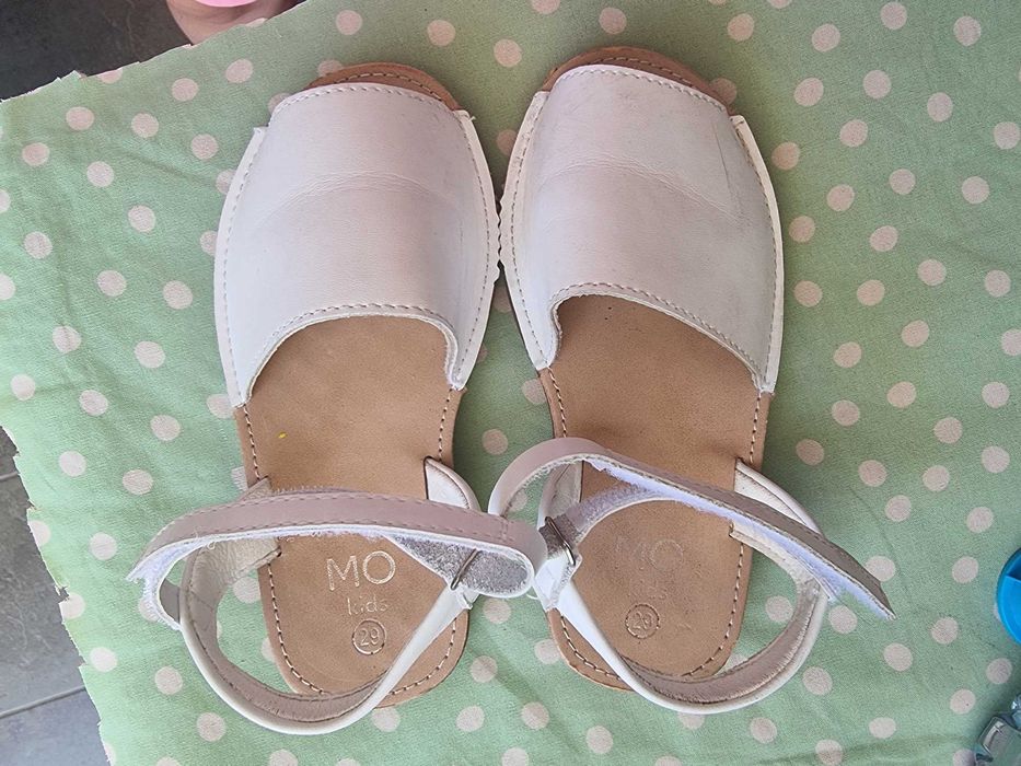 Sandálias menina