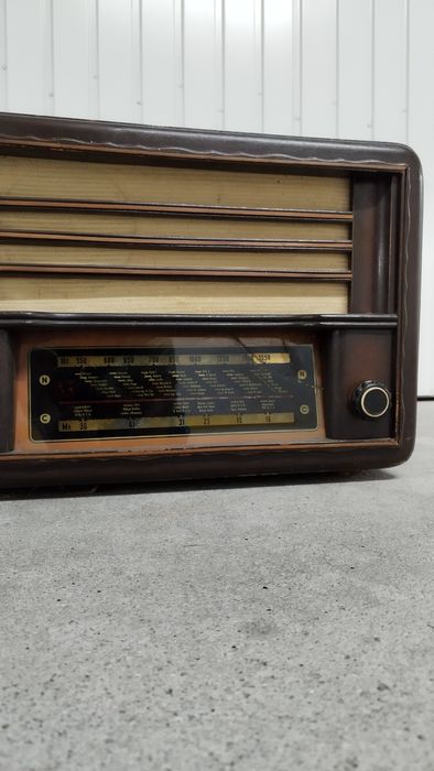 Rádio grande Antigo