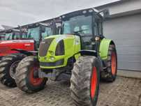 Claas Arion 520