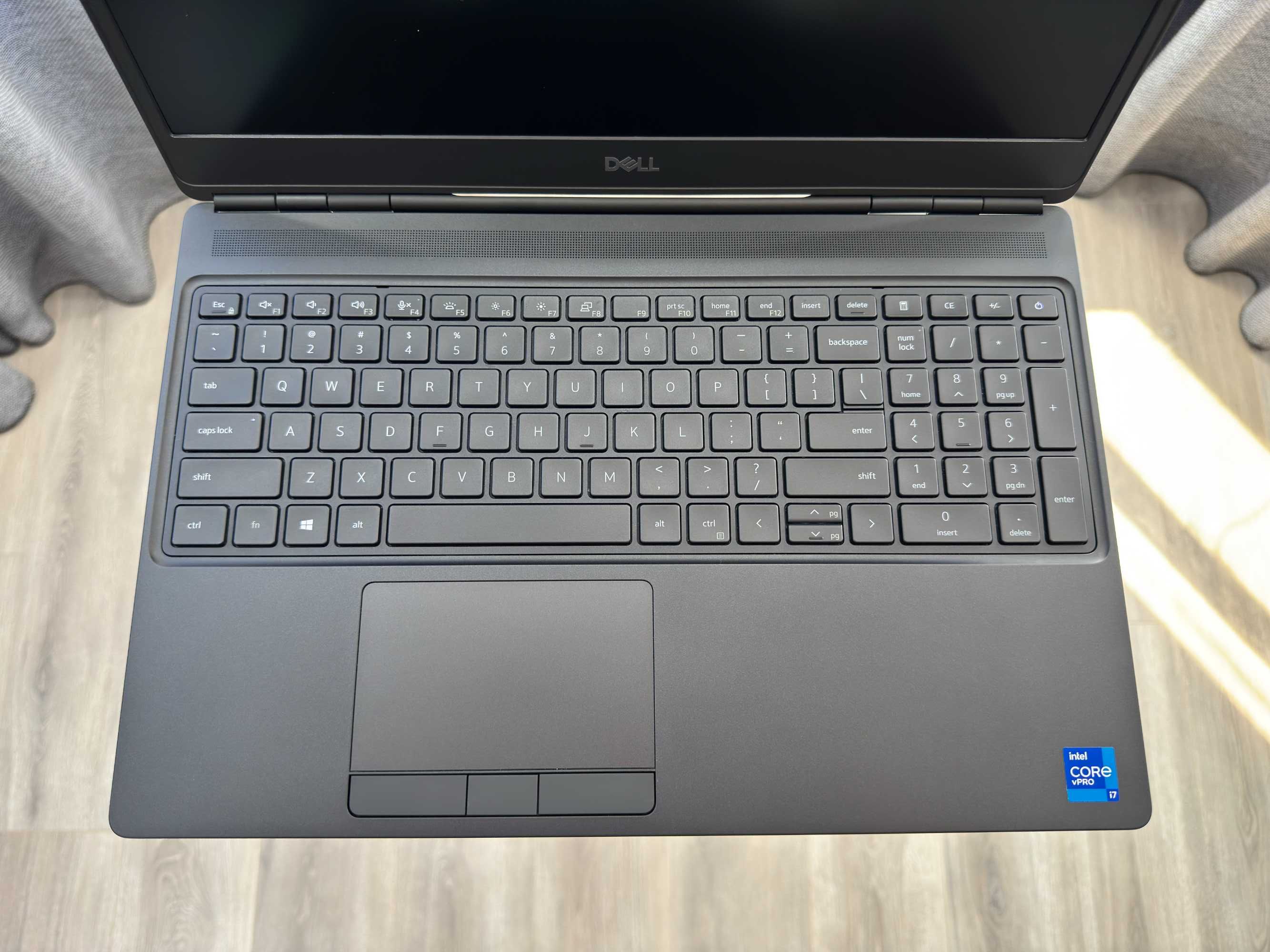 Ноутбук Dell Precision 7560 | i7-11850H RTX A4000 | Ram-64 SSD-256 IPS