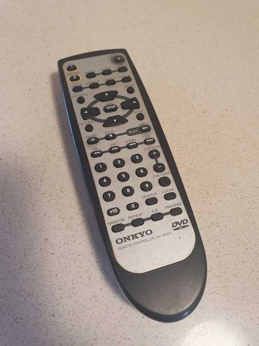 Leitor DVD Onkyo DV-S555